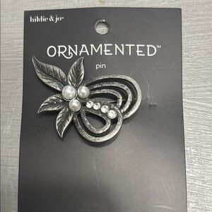 Silver Brooch with Crystal Pearl Embellishments NWT